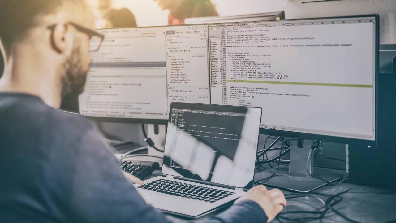 Information systems analysts