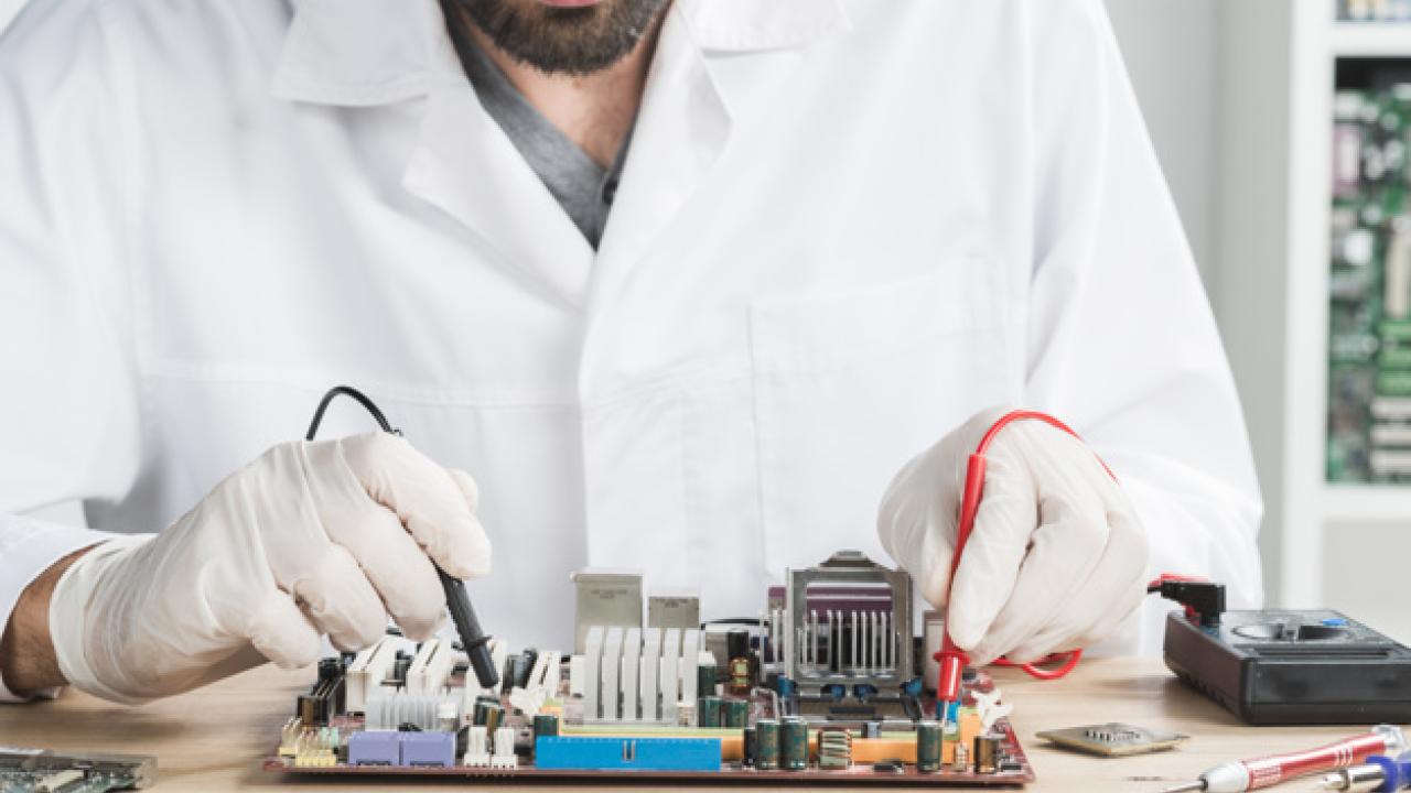 Electrical and electronics engineering technologists and technicians