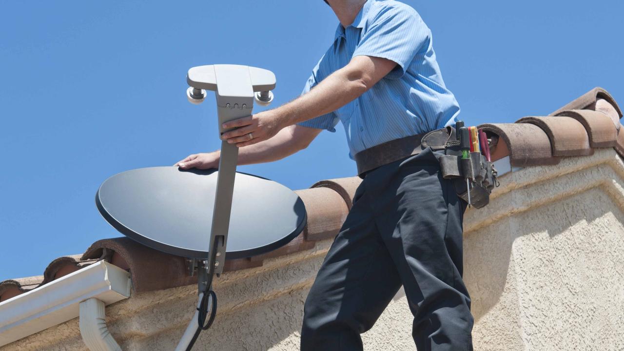 Telecommunications installation and repair workers